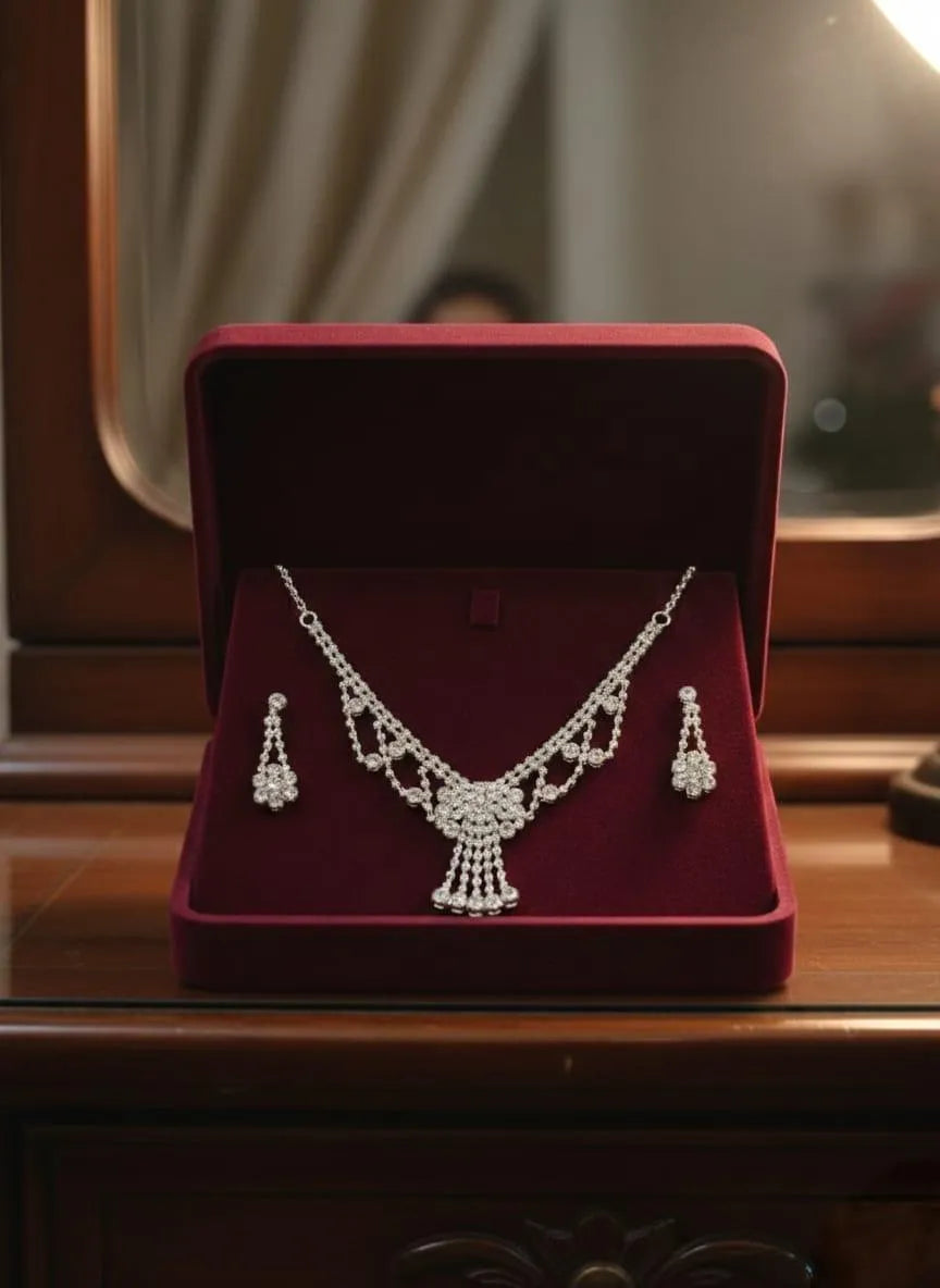 Modern Silver Plated Crystal Necklace Set for Women