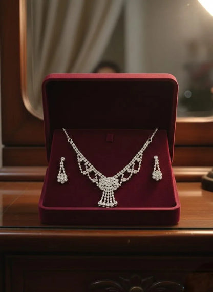 Modern Silver Plated Crystal Necklace Set for Women