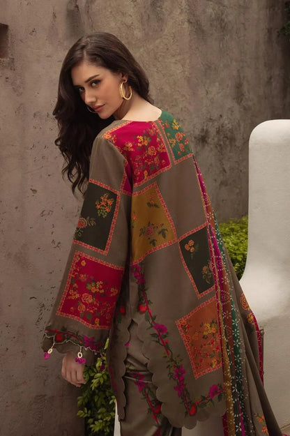 3 Pcs Women's Unstitched Printed Lawn Suit With Chiffon Dupatta