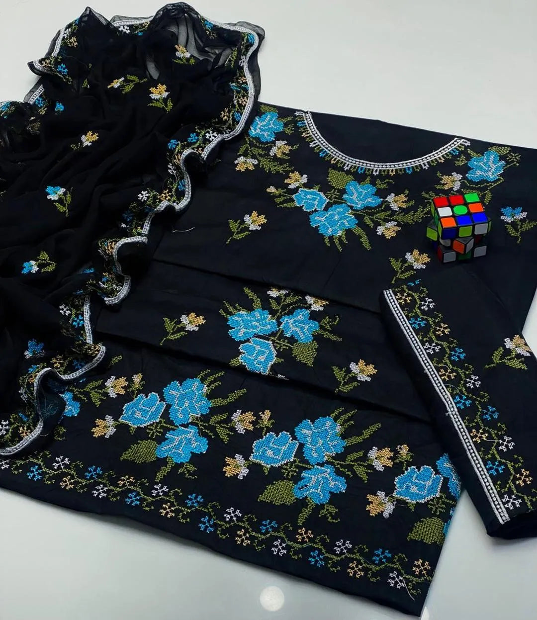3 Pcs Women's Unstitched Black Embroidered Cotton Lawn Suit With Chiffon Dupatta