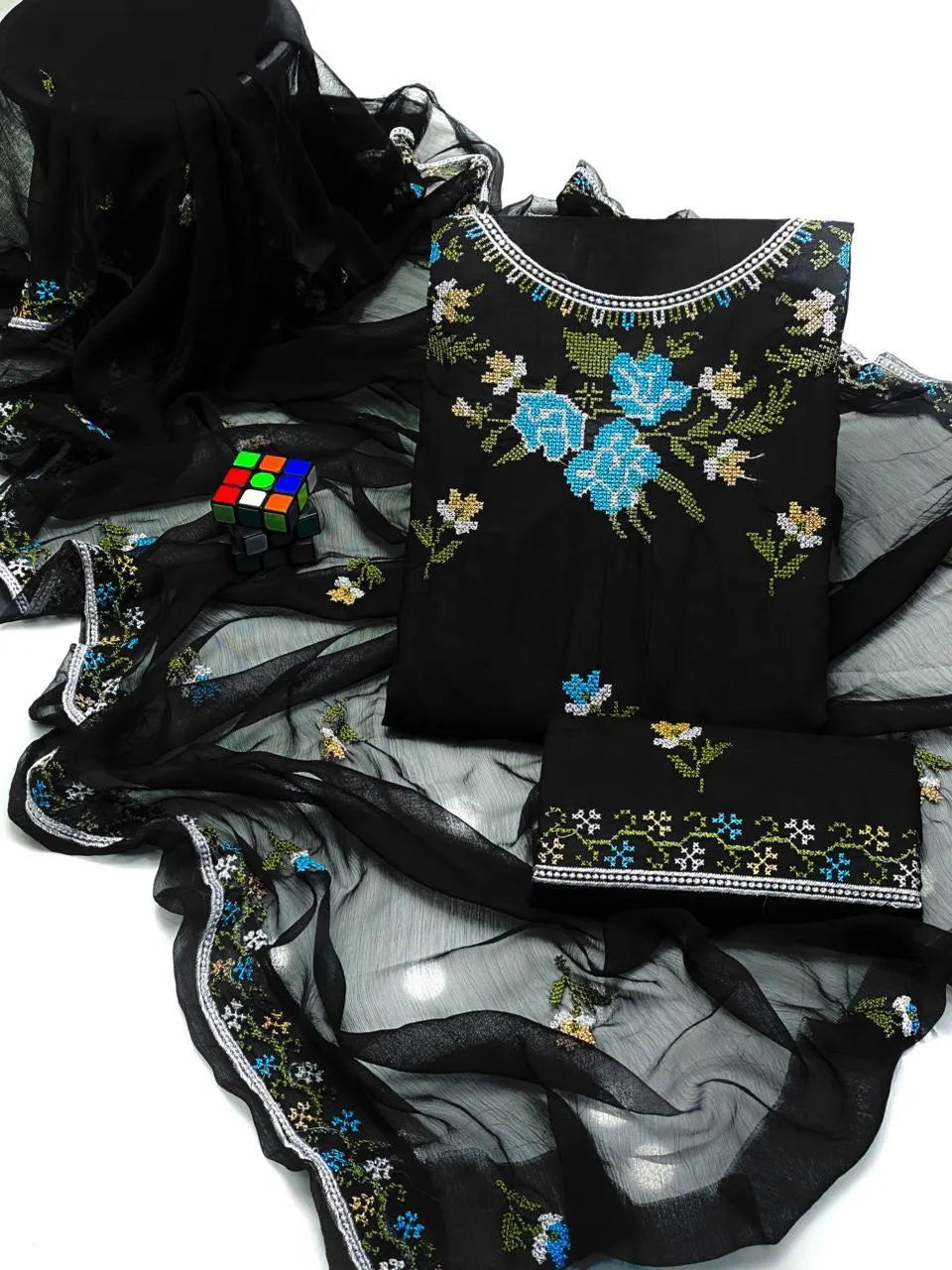 3 Pcs Women's Unstitched Black Embroidered Cotton Lawn Suit With Chiffon Dupatta